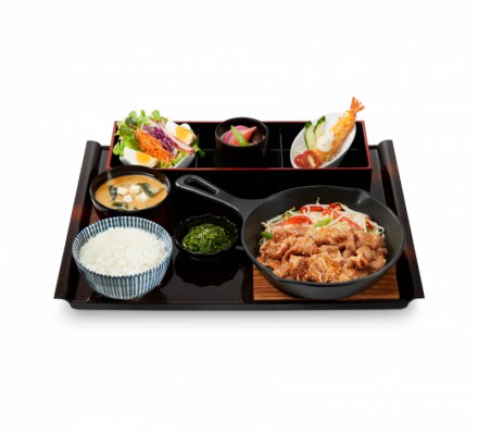 ยาโยอิ เทโชกุ บูตะ ยากินิขุ