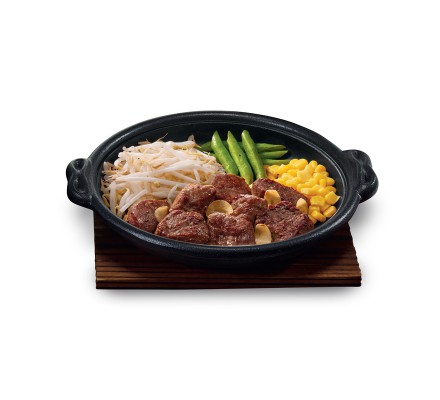 สเต๊กเนื้อกระทะร้อน (อาหารจานเดี่ยว)