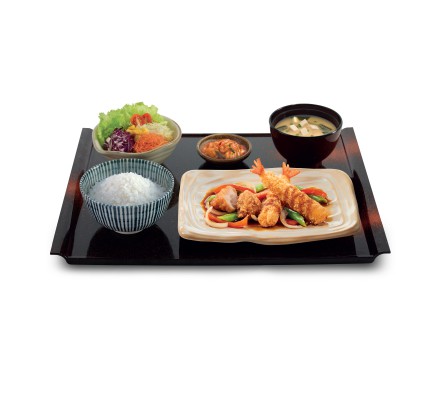 เซตกุ้งและไก่ซอสสามรส